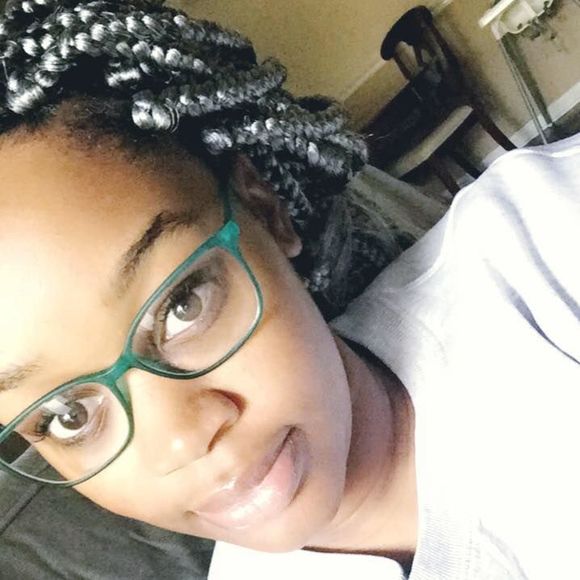 Meet your Posher, Wynetrice - Picture 1 of 1